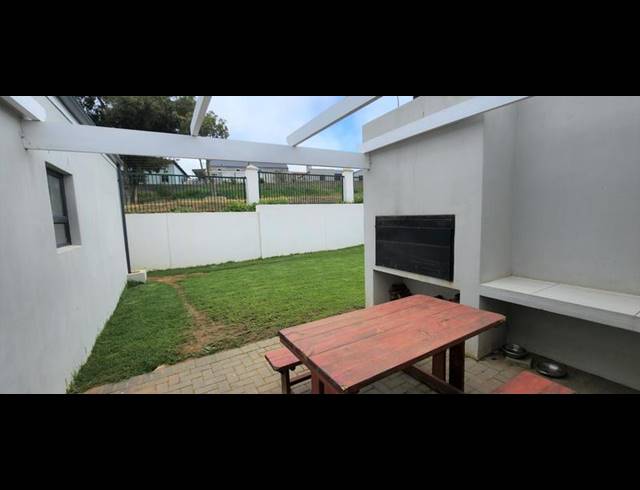 2 BEDROOM HOUSE FOR SALE IN MYRTLEDENE